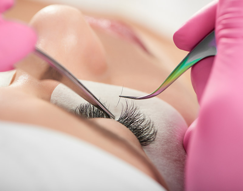 LA-NAILS---eyelash